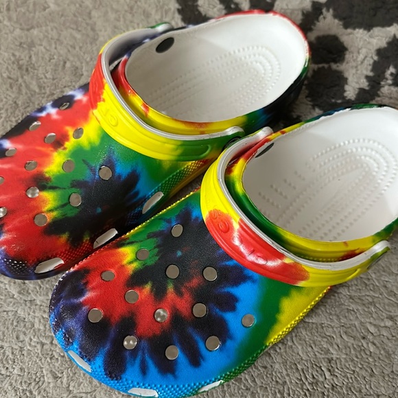 CROCS Shoes - Tie dye crocs